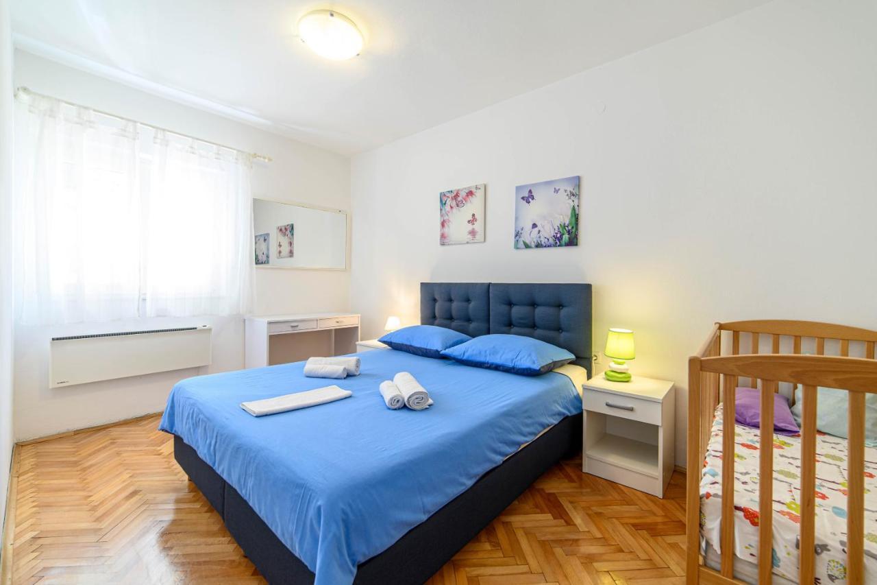 Apartments Kardum Šibenik Екстериор снимка